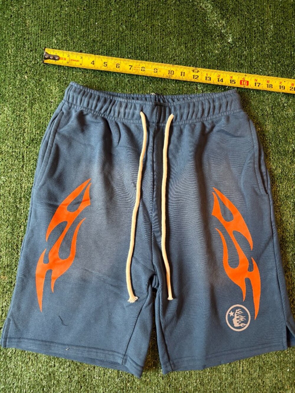 Hellstar Flame Graphic Shorts Blue NWT - Picture 6 of 6